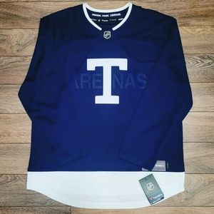 NWT Adult Large Fanatics Toronto Maple Leafs Heritage Classic NHL Hockey Jersey